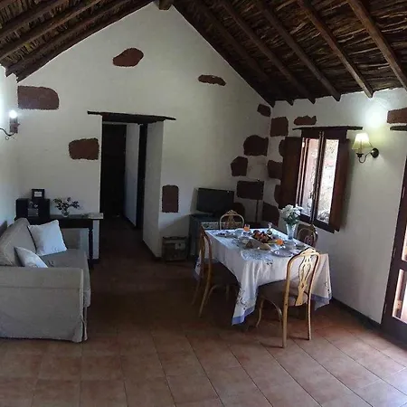 La Fuente De La Flora Country house *