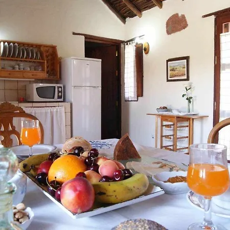 Country house La Fuente De La Flora *