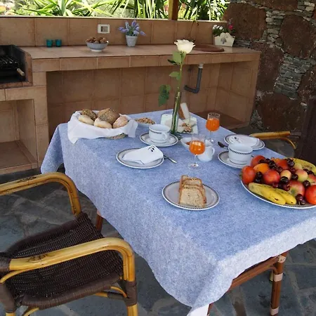 Country house La Fuente De La Flora Santa Lucia De Tirajana
